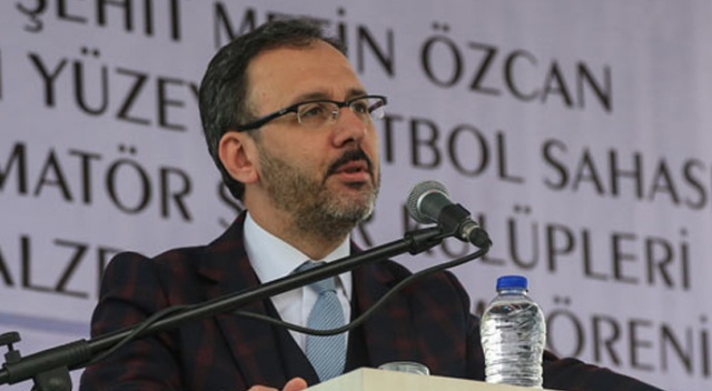 Bakan Kasapoğlu, Fenerbahçe'yi tebrik etti