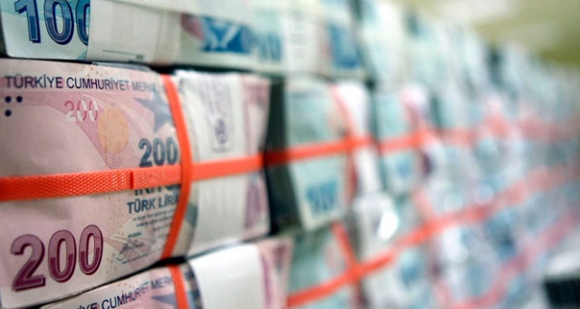 Bankacılık sektörünün aktif büyüklüğü 3,9 trilyon lira oldu