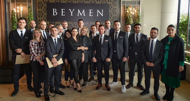 Beymen başarılı satış danışmanlarını ödüllendirdi Beymen başarılı satış danışmanlarını ödüllendirdi