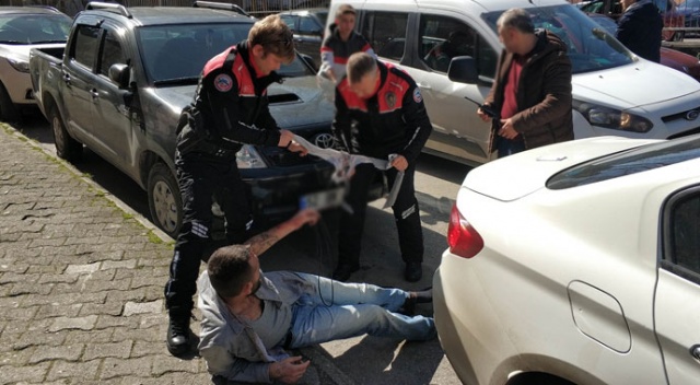 Bıçaklanan gence ilk müdahaleyi yunus polisleri yaptı