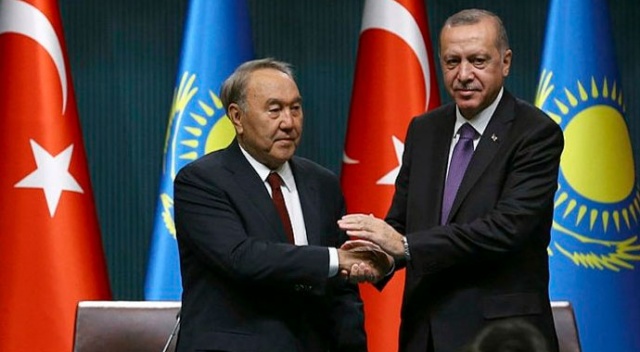 Cumhurbaşkanı Erdoğan Nazarbayev ile telefonda görüştü Cumhurbaşkanı Erdoğan Nazarbayev ile telefonda görüştü