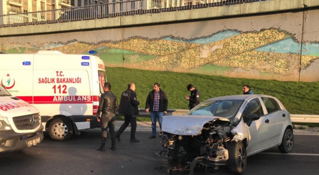 D-100 karayolu cevizlibağ mevkinde trafik kazası; 2 yaralı D-100 karayolu cevizlibağ mevkinde trafik kazası; 2 yaralı
