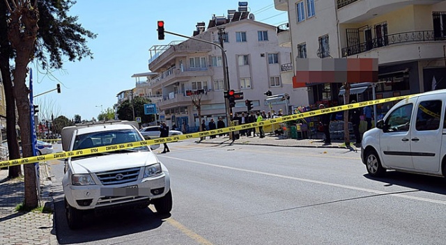 Didim’de sokak ortasındaki kavgada kan aktı
