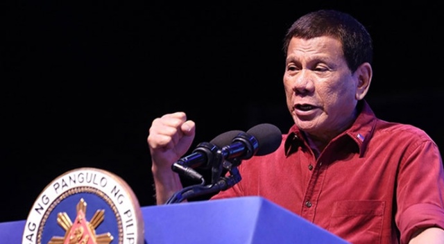 Duterte Arakanlıları Filipinler’e davet etti
