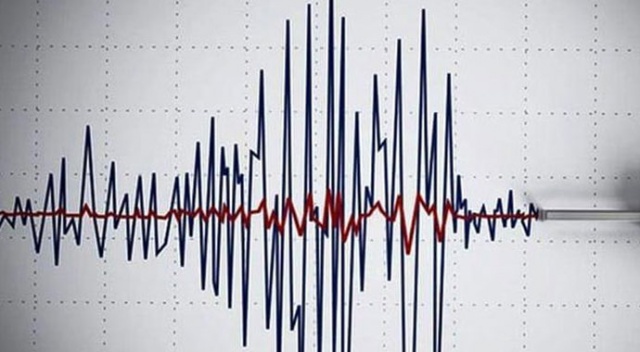 Endonezya&#039;da 5,5 büyüklüğünde deprem