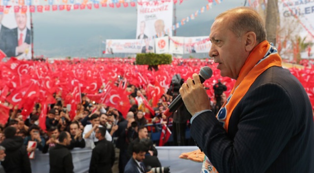 Erdoğan: Karşılarında olmak namus borcumuz Erdoğan: Karşılarında olmak namus borcumuz