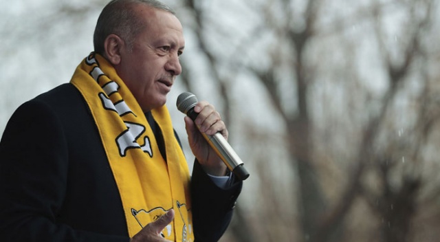 Erdoğan: Kürtçülük yapan vatan hainidir Erdoğan: Kürtçülük yapan vatan hainidir