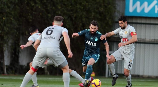 Fenerbahçe, Eskişehirspor’u farklı mağlup etti Fenerbahçe, Eskişehirspor’u farklı mağlup etti
