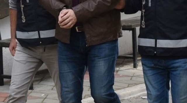 FETÖ'den 3 askeri personel tutuklandı FETÖ'den 3 askeri personel tutuklandı