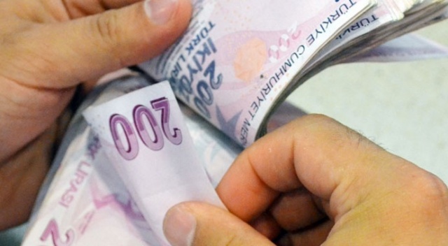 Gaziosmanpaşa Belediyesi&#039;nden kadroya geçen taşeron işçilere zam müjdesi