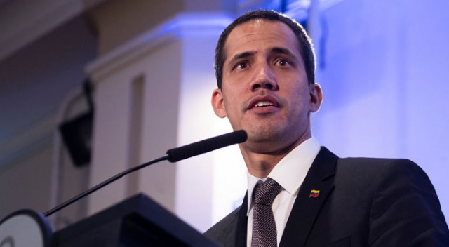 Guaido Venezuela&#039;ya döndü