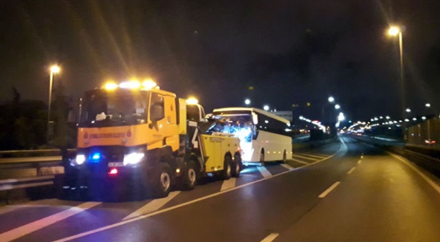 Haliç Köprüsü’nde zincirleme otobüs kazası