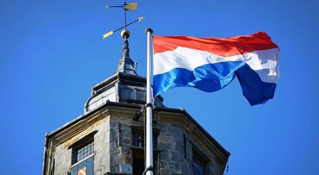 Hollanda yurt dışında malı olanlara sosyal yardımı kesiyor Hollanda yurt dışında malı olanlara sosyal yardımı kesiyor