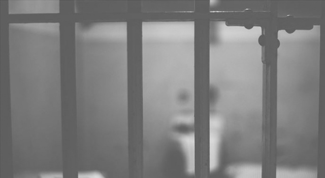 İsrail'den Filistinli tutuklulara cuma namazı yasağı İsrail'den Filistinli tutuklulara cuma namazı yasağı