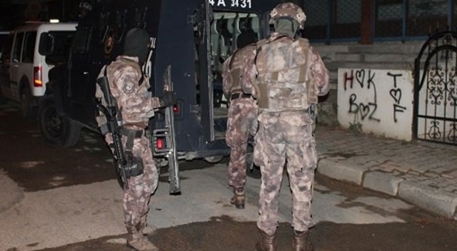 İstanbul'da eş zamanlı uyuşturucu operasyonu İstanbul'da eş zamanlı uyuşturucu operasyonu