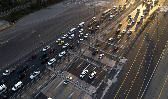 İstanbul trafiğine maç düzenlemesi İstanbul trafiğine maç düzenlemesi