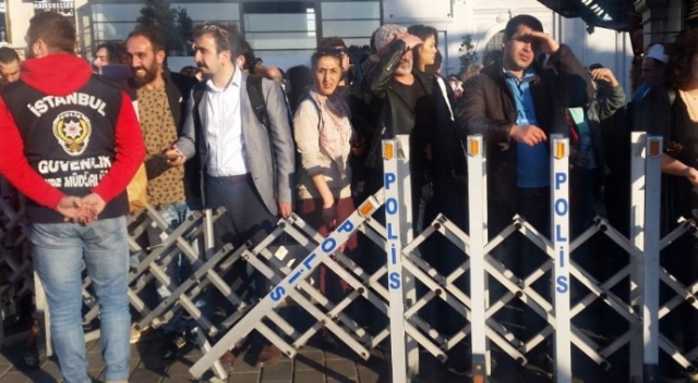 İstiklal Caddesi yaya ve araç trafiğine kapatıldı