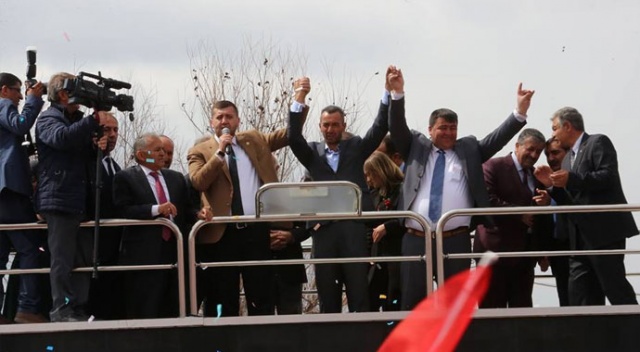 İYİ Parti Tomarza İlçe Yönetimi istifa ederek Cumhur İttifakı'na katıldı