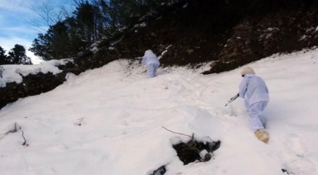 JÖH, Karadeniz&#039;de 2 teröristi arıyor