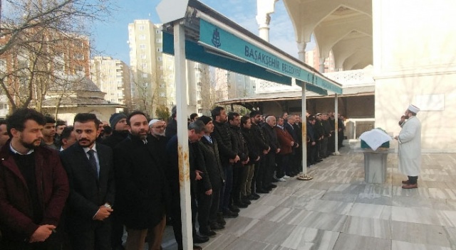 Lise öğrencisi Aleyna Nazlı kansere yenik düştü Lise öğrencisi Aleyna Nazlı kansere yenik düştü