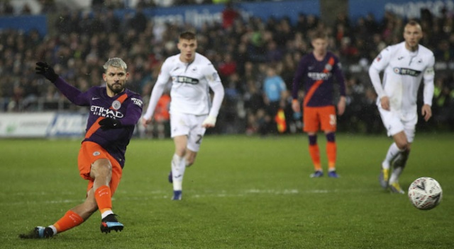 Manchester City kupada yarı finalde Manchester City kupada yarı finalde