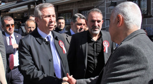Mansur Yavaş'a "Sen buraya yakışmıyorsun" tepkisi Mansur Yavaş'a "Sen buraya yakışmıyorsun" tepkisi