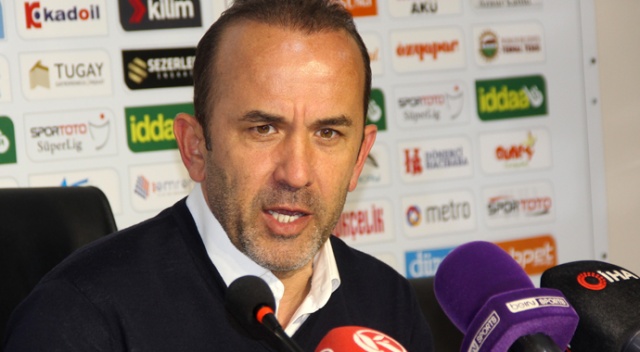 Mehmet Özdilek: “3 puanı kaybettiğimiz için üzgünüz”