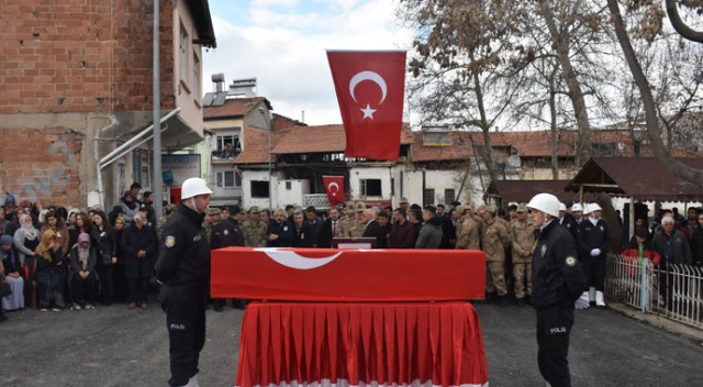 Polisin ölümüne neden olan sürücü tutuklandı Polisin ölümüne neden olan sürücü tutuklandı