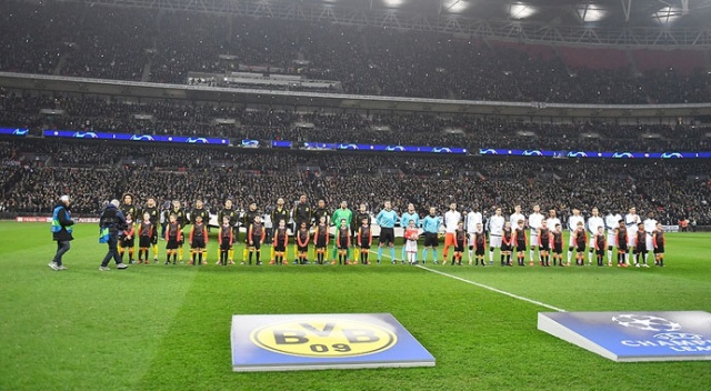 Şampiyonlar Ligi'nde çeyrek finalistler belli oluyor Şampiyonlar Ligi'nde çeyrek finalistler belli oluyor