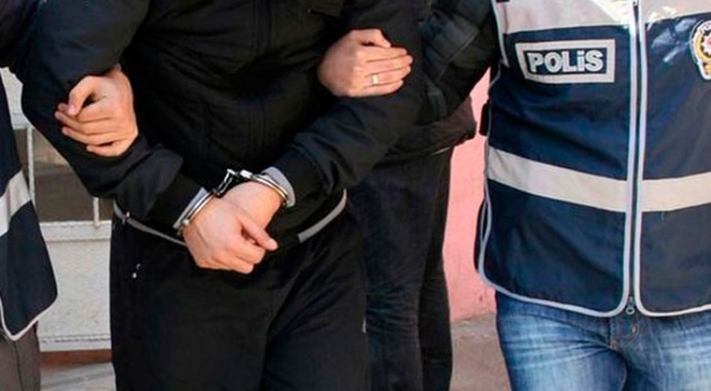 Sandıkta yakalandılar