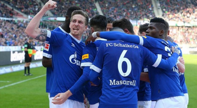 Schalke 04 Suat Serdar&#039;ın golüyle kazandı