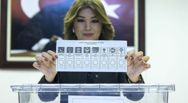 Seçimde mühür basarken dikkat Seçimde mühür basarken dikkat