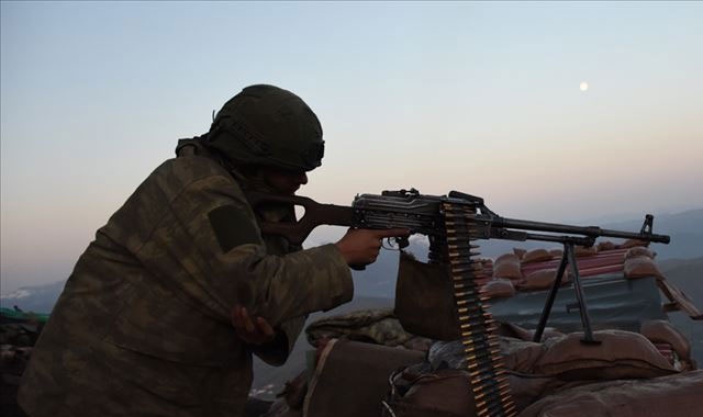 Şırnak'ta PKK'lı 4 terörist teslim oldu