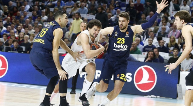 THY Euroleague'in 25. haftasında Türk takımları 3'te 1 yaptı THY Euroleague'in 25. haftasında Türk takımları 3'te 1 yaptı