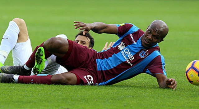 Trabzonspor, Akhisarspor'u 2-1 devirdi Trabzonspor, Akhisarspor'u 2-1 devirdi