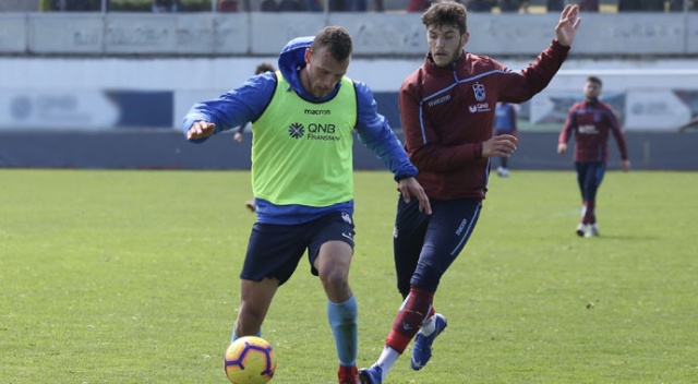 Trabzonspor, hazırlık maçında 1461 Trabzon'u 2-1 yendi Trabzonspor, hazırlık maçında 1461 Trabzon'u 2-1 yendi