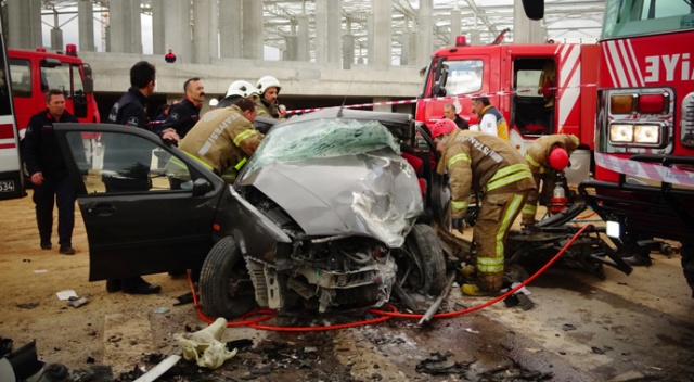 Tuzla’da feci kaza: 1 ölü, 5 yaralı Tuzla’da feci kaza: 1 ölü, 5 yaralı