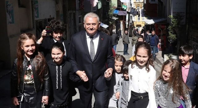 Yıldırım, İstanbul'u iki kez baştan başa yürüdü Yıldırım, İstanbul'u iki kez baştan başa yürüdü