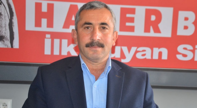 "Maaş almayacağım" dedi 15 yıllık muhtarı devirdi "Maaş almayacağım" dedi 15 yıllık muhtarı devirdi