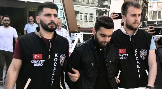 Anne ve babasını öldüren şahıs tutuklandı