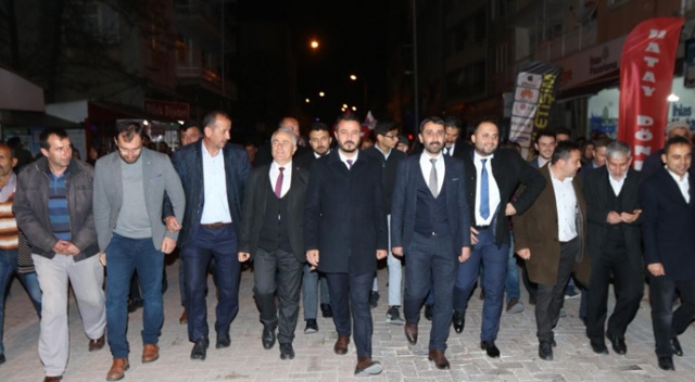 Bucak'ta AK Parti zaferini kutladı