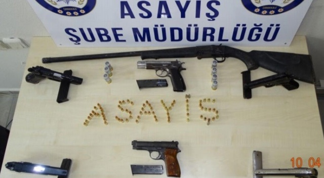 Çanakkale’de silahlı çete çökertildi Çanakkale’de silahlı çete çökertildi