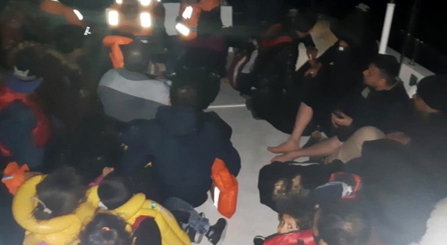 Didim’de 17’si çocuk 41 kaçak göçmen kurtarıldı Didim’de 17’si çocuk 41 kaçak göçmen kurtarıldı