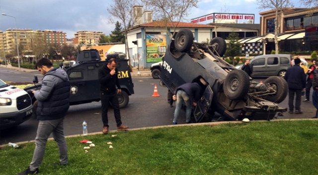 Diyarbakır’da iki zırhlı araç çarpıştı: 1 polis yaralı