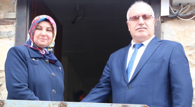 Elazığ&#039;da karı-koca ayrı yerlerden muhtar oldu
