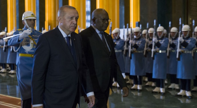 Erdoğan: Suçu millete atmak acizlik Erdoğan: Suçu millete atmak acizlik