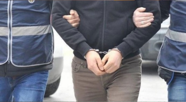 FETÖ’nün TÜBİTAK yapılanmasına yönelik operasyonda 3 tutuklama FETÖ’nün TÜBİTAK yapılanmasına yönelik operasyonda 3 tutuklama