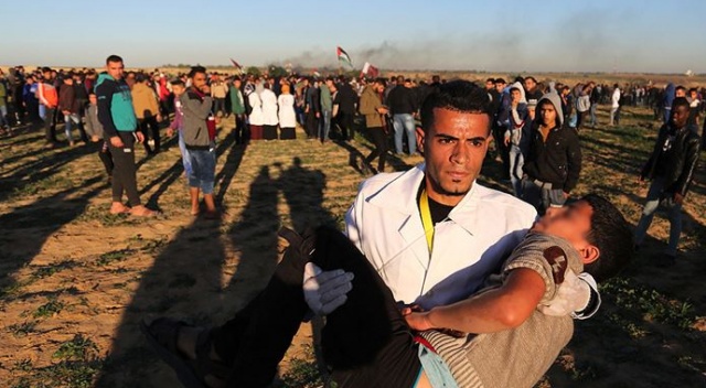 Gazze'deki gösterilerde 40 çocuk öldürüldü