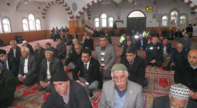 Gölbaşı’nda şehit polisler için mevlit okutuldu Gölbaşı’nda şehit polisler için mevlit okutuldu