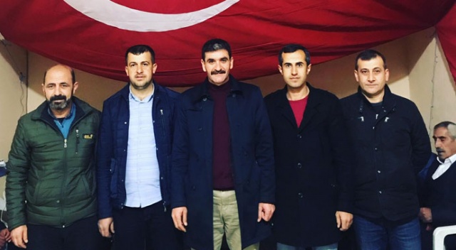 Gönüllü olarak hizmet verdiği mahalleye muhtar oldu Gönüllü olarak hizmet verdiği mahalleye muhtar oldu